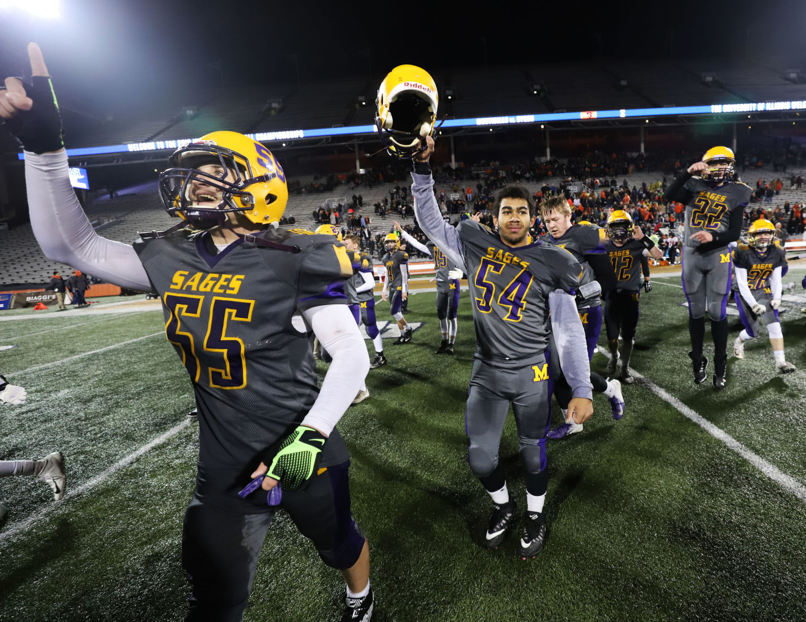 22 Jordan_Lonnie 11.23.18.jpg